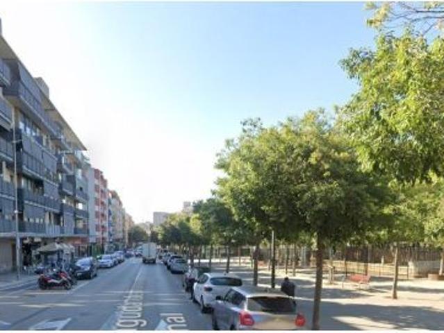 PISO EN LHOSPITALET DE LLOBREGAT