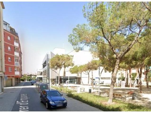 PISO EN LHOSPITALET DE LLOBREGAT