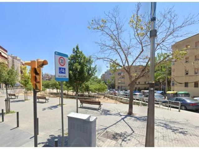 PISO EN LHOSPITALET DE LLOBREGAT