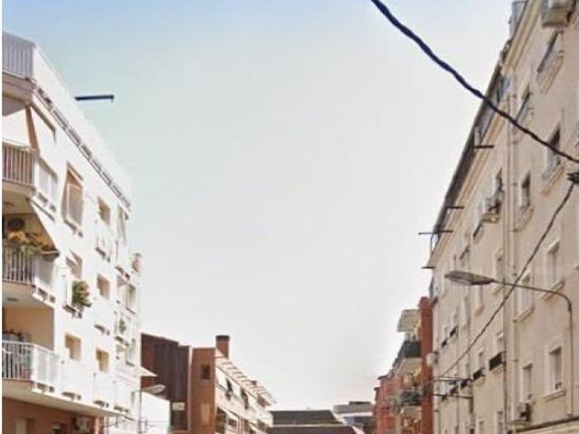 PISO EN LHOSPITALET DE LLOBREGAT