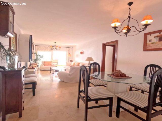 Piso en Los Boliches Fuengirola, 1ª línea de playa