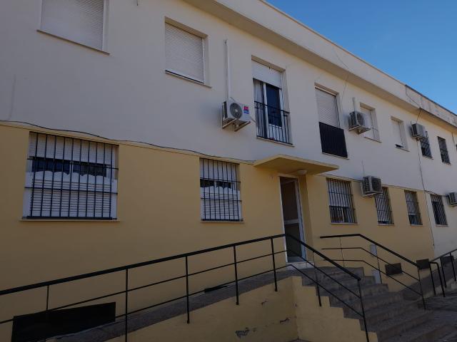 Piso en Pz Santa Gema Marchena Sevilla