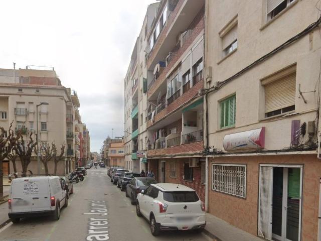 PISO EN PINEDA DE MAR
