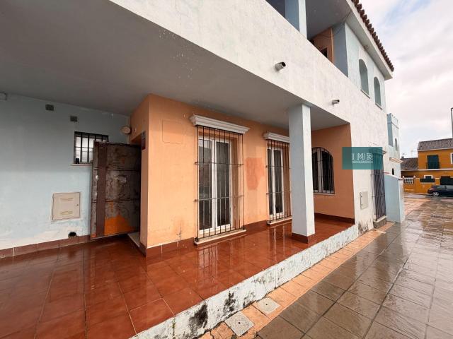 Piso en planta baja para reformar en calle Velázquez – Burguillos