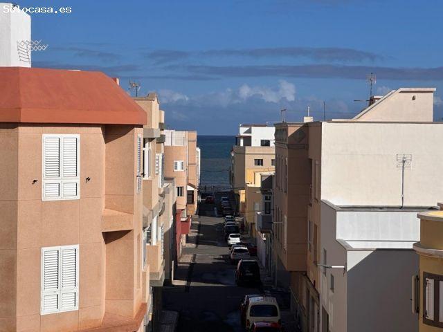 Piso en playa de arinaga