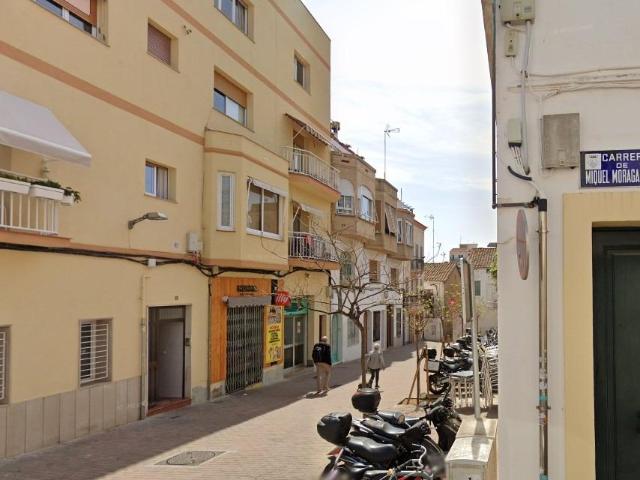 PISO EN PREMIA DE MAR