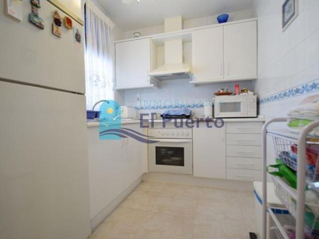 PISO EN RESIDENCIAL CON PISCINAS MUY CERCA DE LA PLAYA. REF 915