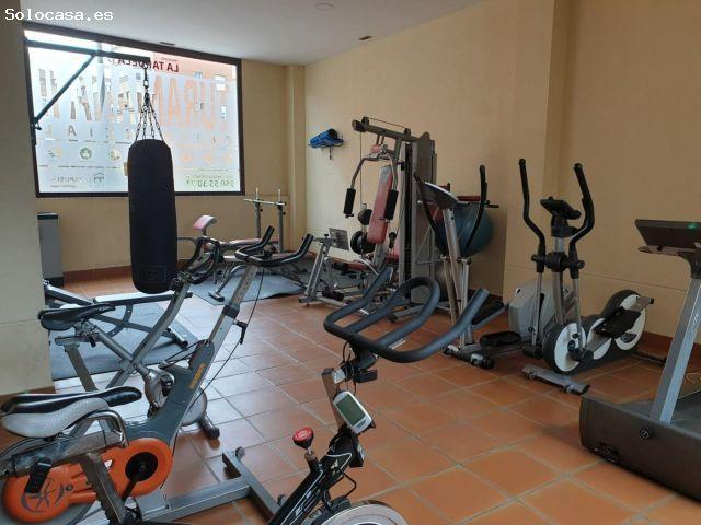 Piso en residencial de lujo en Aguadulce sur