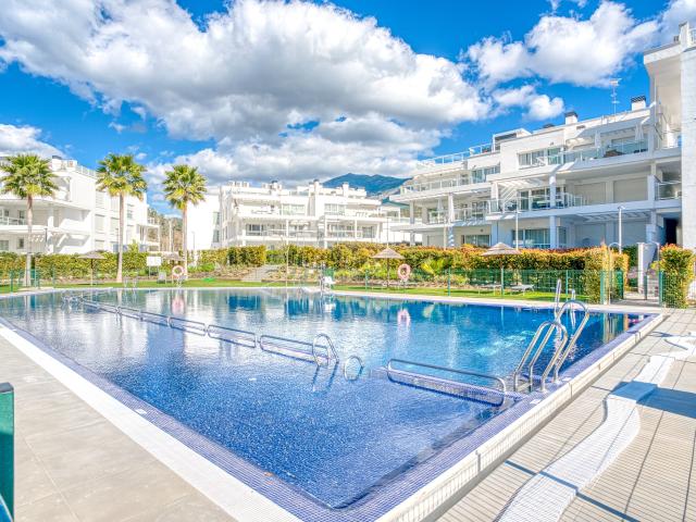 Piso en Riverside Benahavis