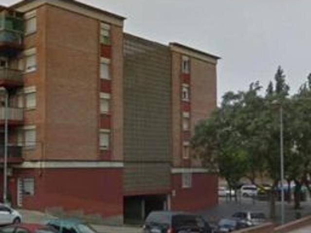PISO EN SABADELL