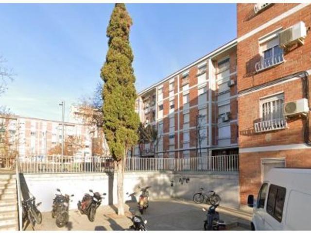 PISO EN SABADELL