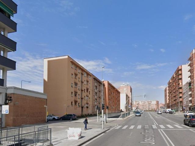 PISO EN SABADELL