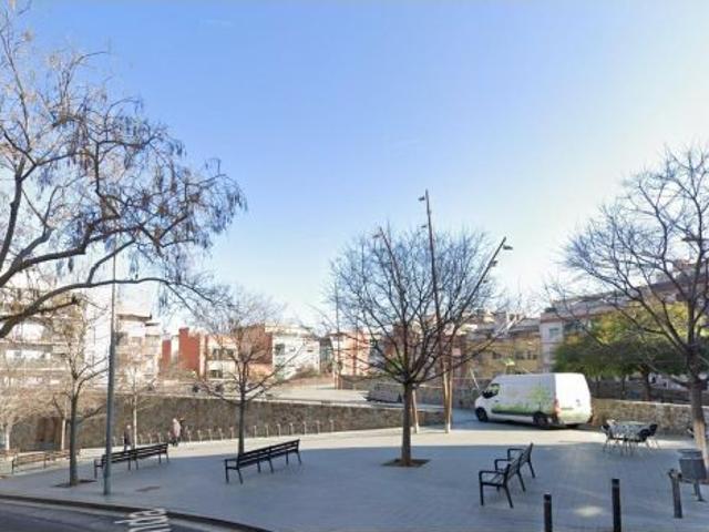 PISO EN SANTA COLOMA DE GRAMENET