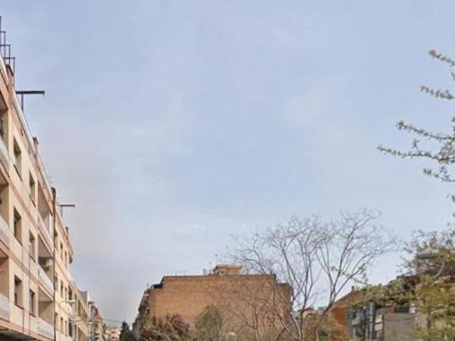 PISO EN SANTA COLOMA DE GRAMENET