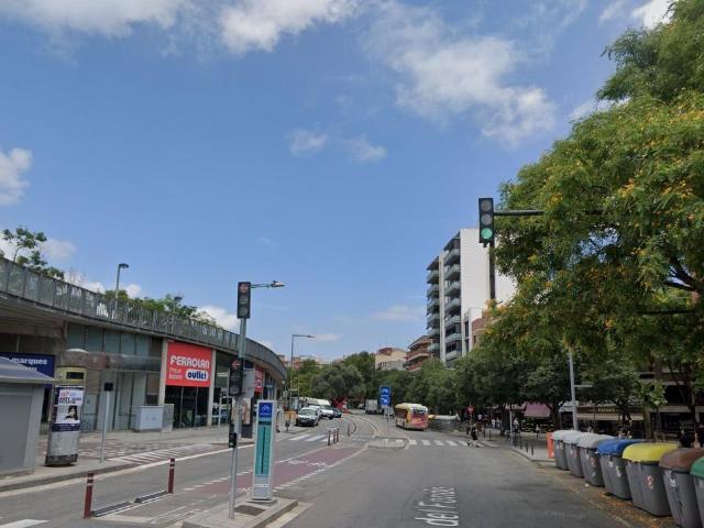 PISO EN SANTA COLOMA DE GRAMENET