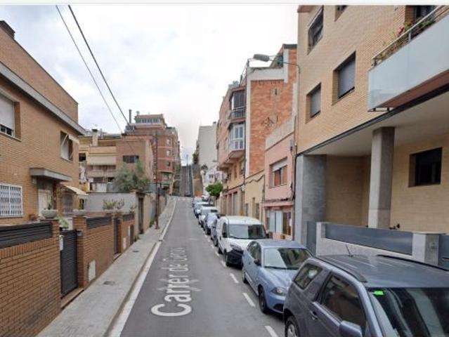 PISO EN SANTA COLOMA DE GRAMENET