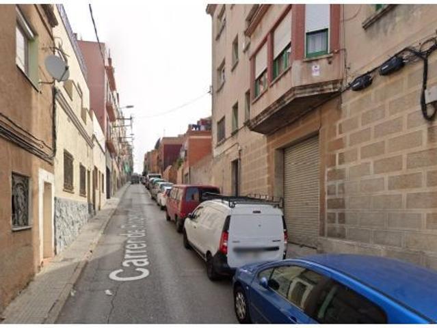 PISO EN SANTA COLOMA DE GRAMENET