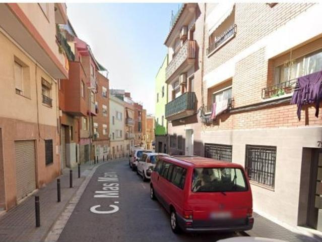 PISO EN SANTA COLOMA DE GRAMENET