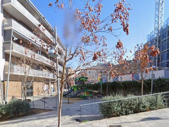 PISO EN SANTA COLOMA DE GRAMENET