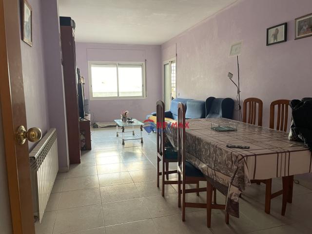 Girona | Santa Eugènia: Amplio apartamento con espectacular terraza y múltiples posibilidades