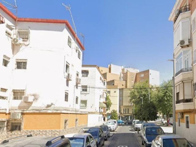 PISO EN SEVILLA