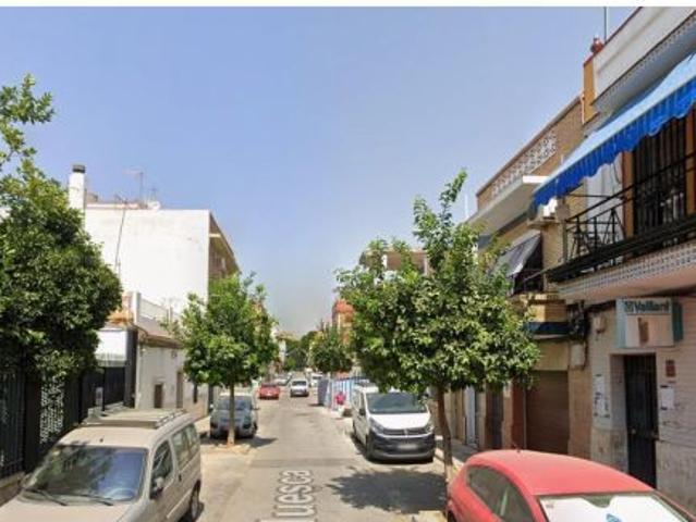 PISO EN SEVILLA