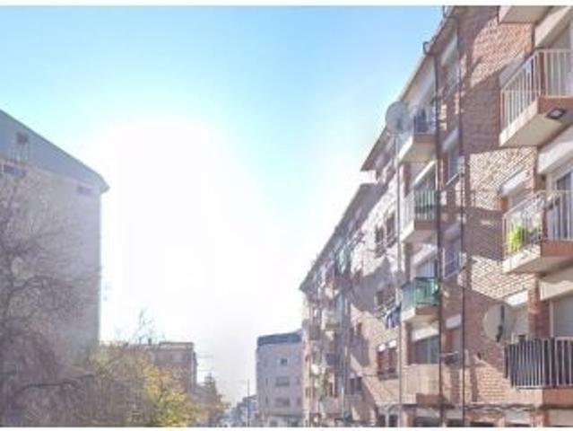 PISO EN TERRASSA
