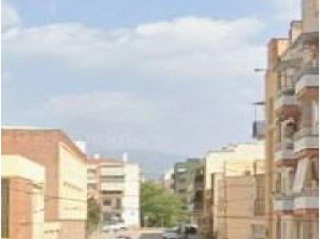 PISO EN TERRASSA