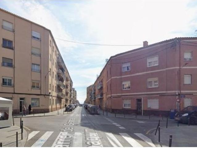 PISO EN TERRASSA
