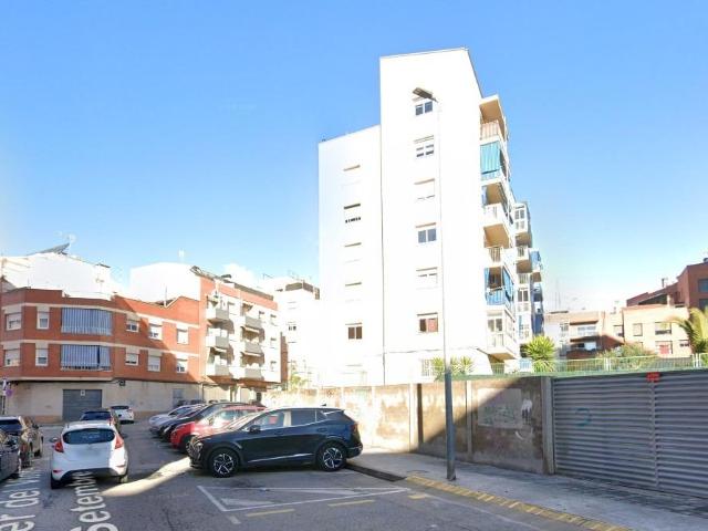 PISO EN TERRASSA