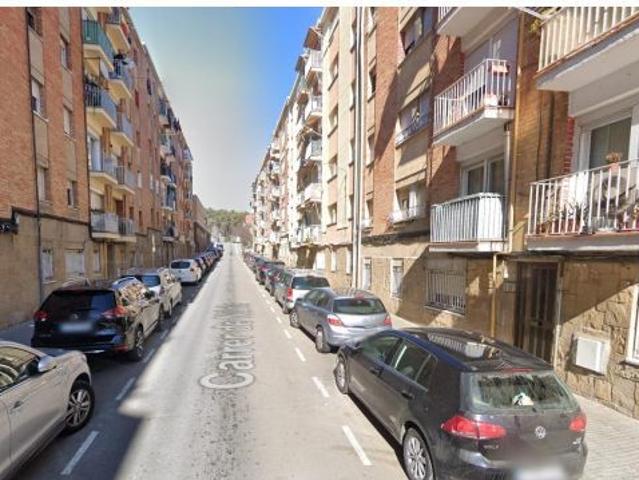 PISO EN TERRASSA