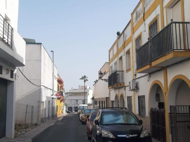 PISO EN TOMARES CON TERRAZA
