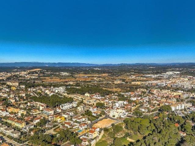 PISO EN TORREDEMBARRA