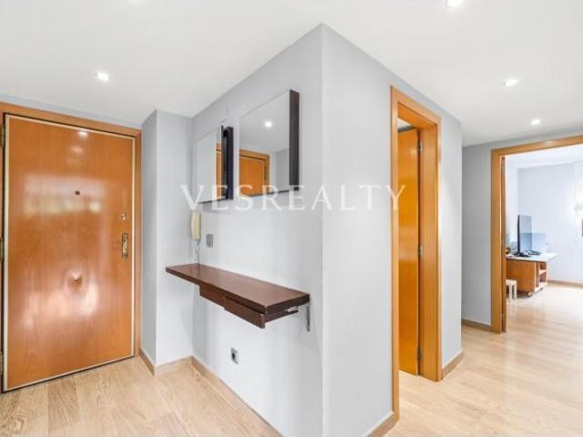 Piso en una de las zonas más exclusivas del conocido barrio Vistahermosa!