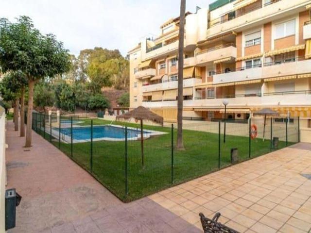 PISO EN URB. CALA BAHÍA – A 200 METROS DE LA PLAYA CON GARAJE CERRADO