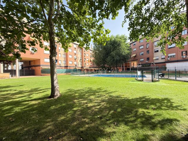 Piso en urbanización privada