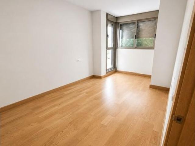 PISO EN VEGA DE ACA
