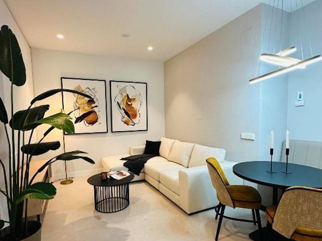 Piso en venta. MADRID