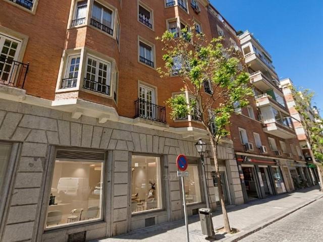 Piso en venta. Madrid
