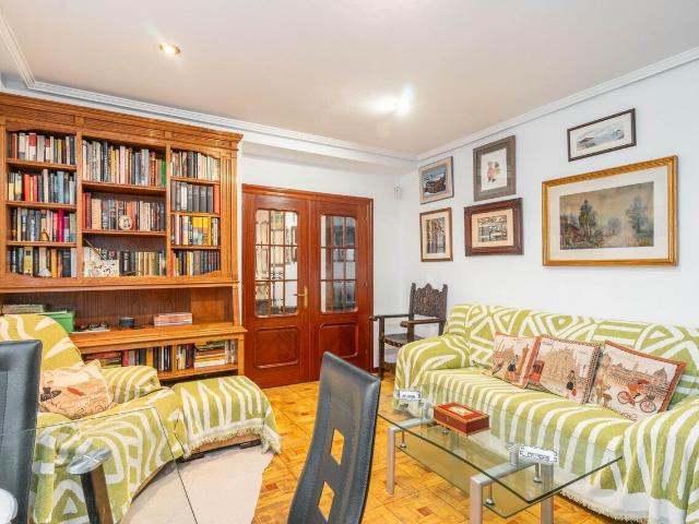 Piso en venta, Oviedo, Asturias
