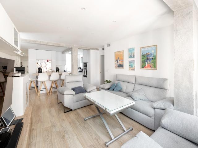 Piso en venta o alquiler, zona Constitución