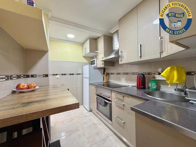 Piso en venta. Alicante
