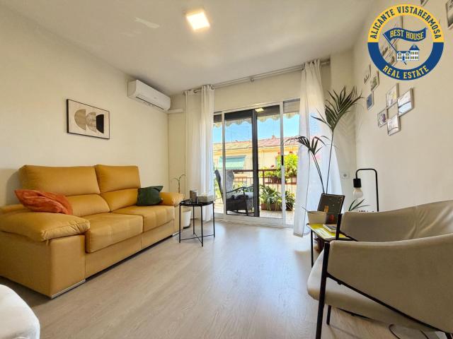 Piso en venta. Alicante