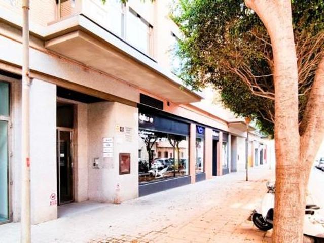 Piso en venta Almería