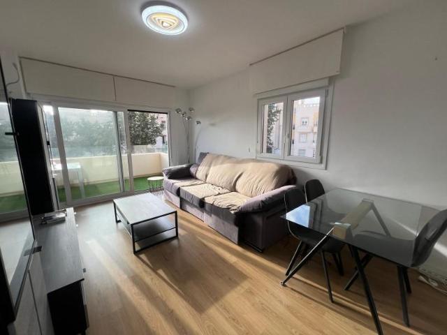 Piso en venta Almería