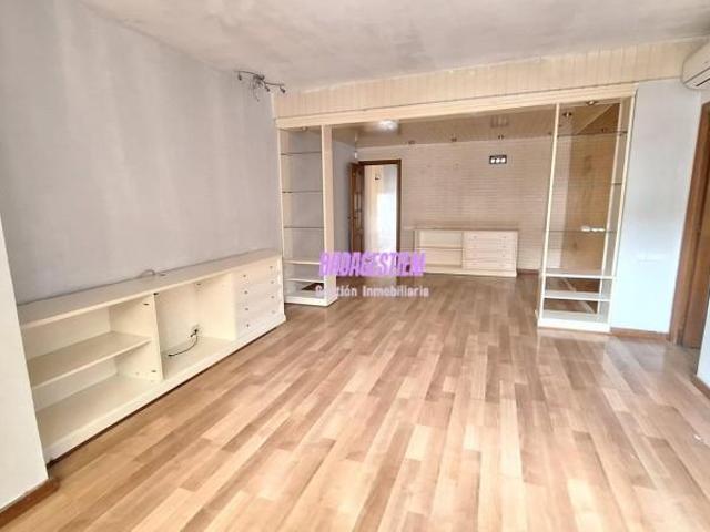 Piso en venta Badalona