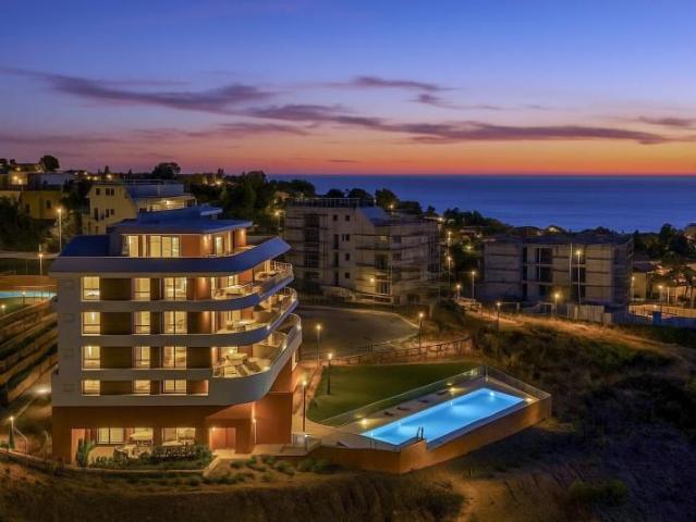 Piso en venta Benalmádena