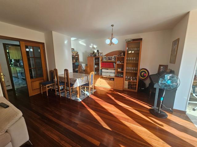 Piso en venta. BRION