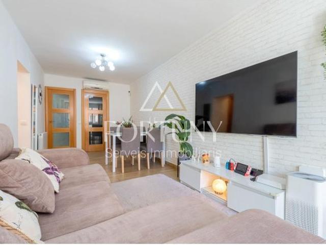 Piso en venta Calle Antonia Paris, Reus