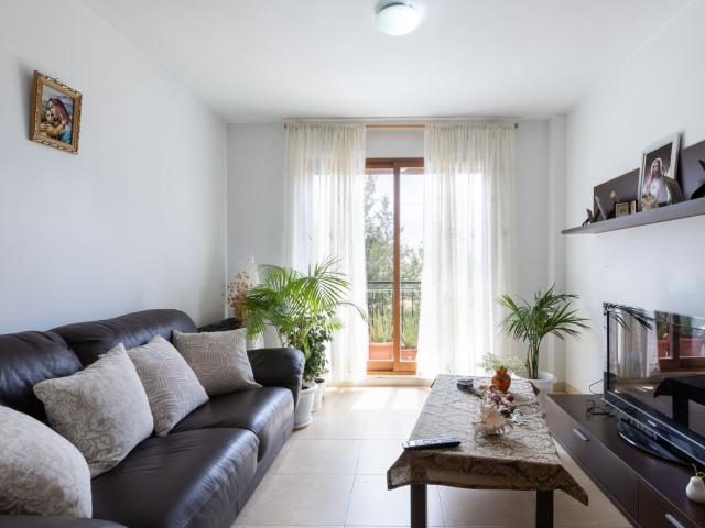 Piso en venta. CANET D'EN BERENGUER
